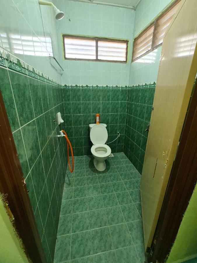 קואלה טרנגאנו Penginapan Harmoni Inn מראה חיצוני תמונה